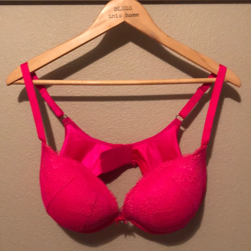 Victoria’s Secret Bra